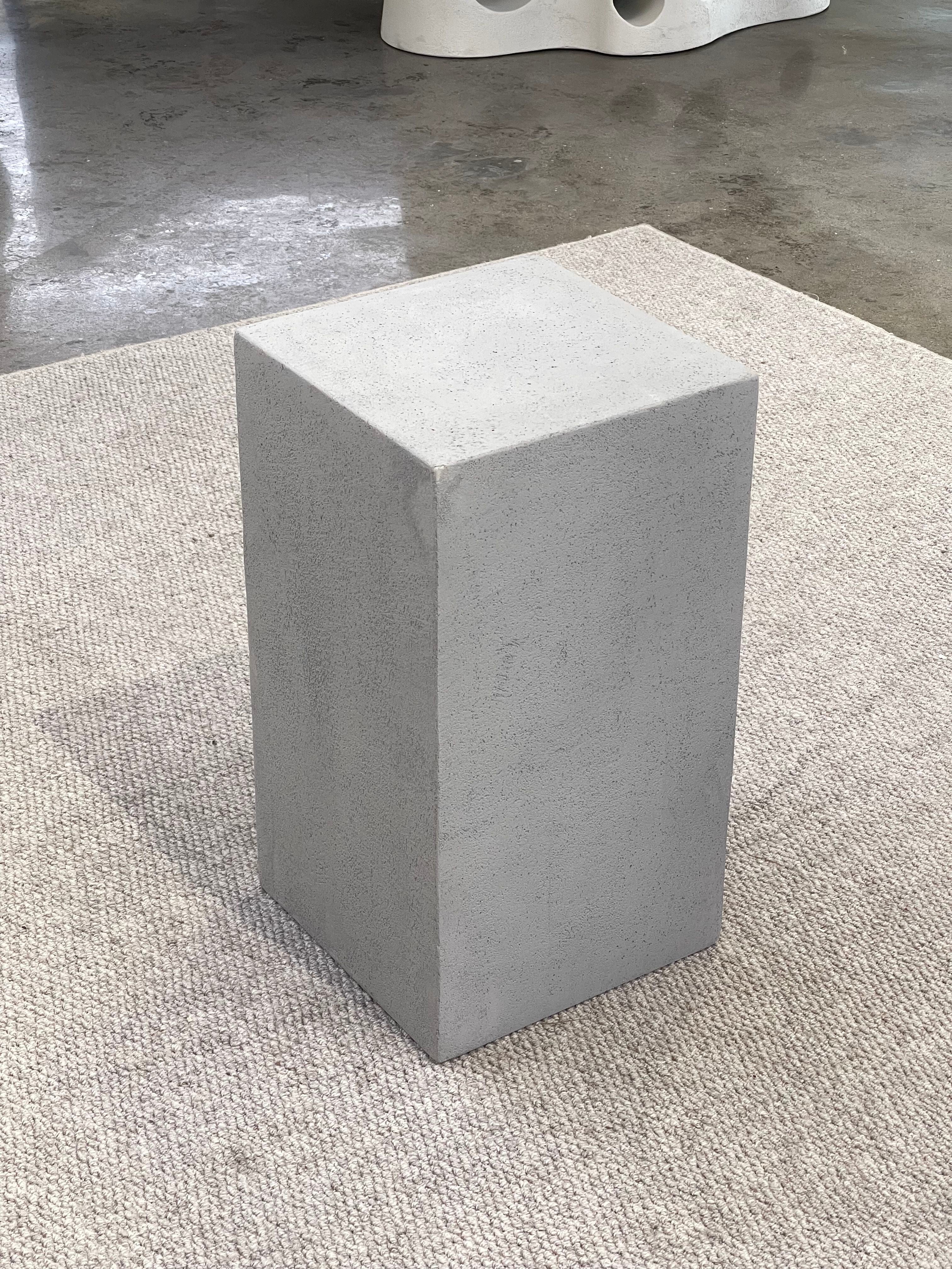 Cubic High Stand – LIONZCONCRETE